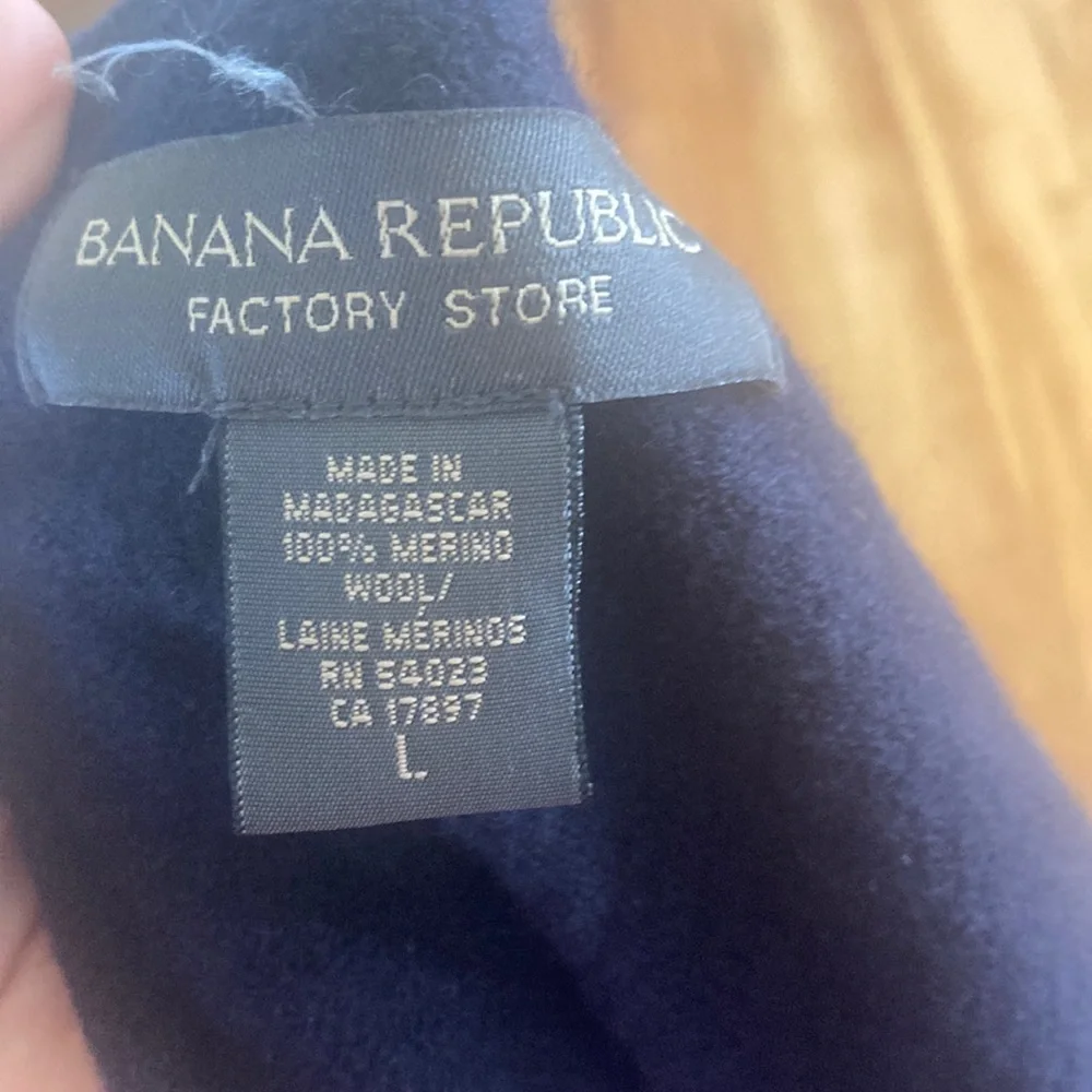 Banana Republic Factory excellent minor